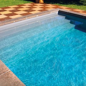 zděný zahradní bazén